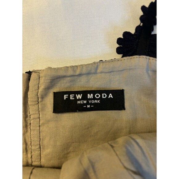 FEW MODA Black Lace Crochet Daisy Skater Dress Medium Sleeveless Lined Boho - Picture 3 of 12